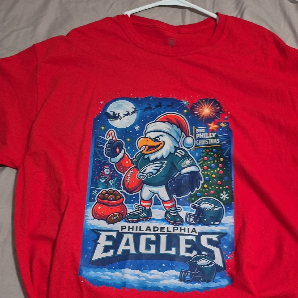 Men’s Red Short Sleeve Graphic Tee